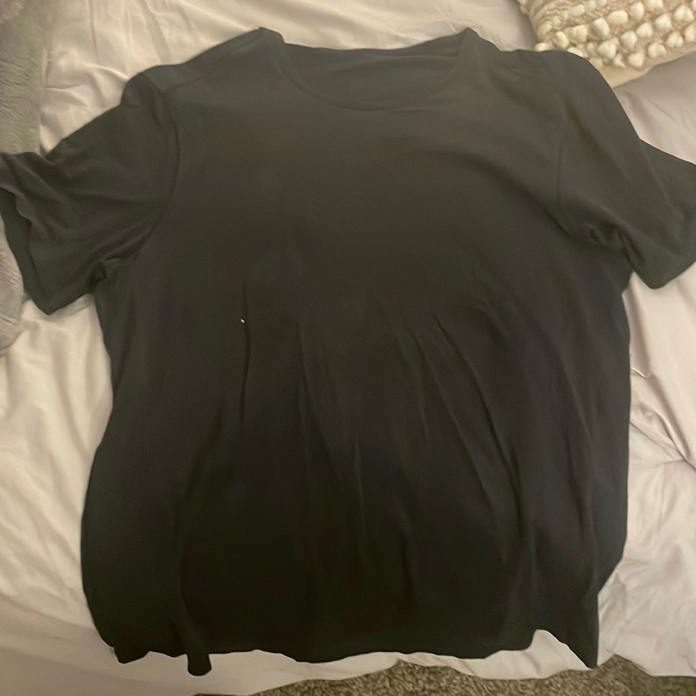 lululemon basic tee